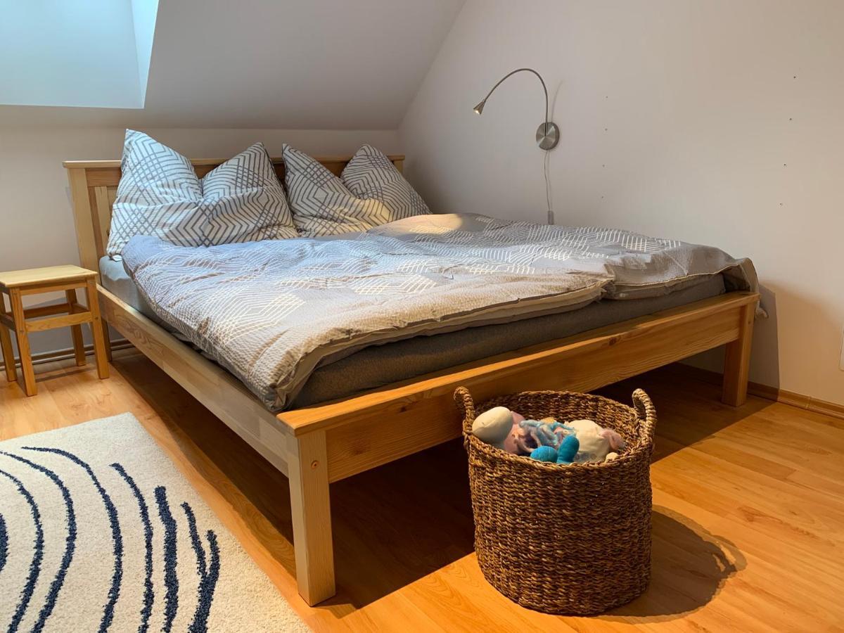 Apartman Mezi Kopci - Mid Hills Apartment Roudnice Екстер'єр фото