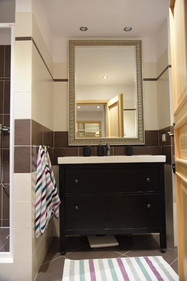 Apartman Mezi Kopci - Mid Hills Apartment Roudnice Екстер'єр фото
